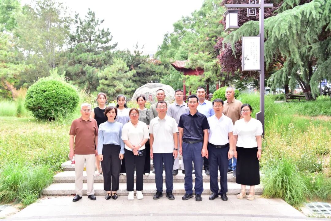 焦作市卫健系统及中医院领导莅临长治市中医医院交流指导