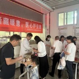 「香囊藏暖意，医心护安康」我院药剂科开展端午自制香囊主题活动
