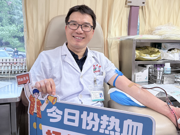近 5 万毫升,为生命续航!二附院百余名职工撸袖献血,温暖守护