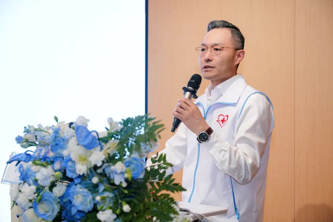 中国南丁格尔志愿护理服务总队成都新华医院志愿护理服务队正式成立