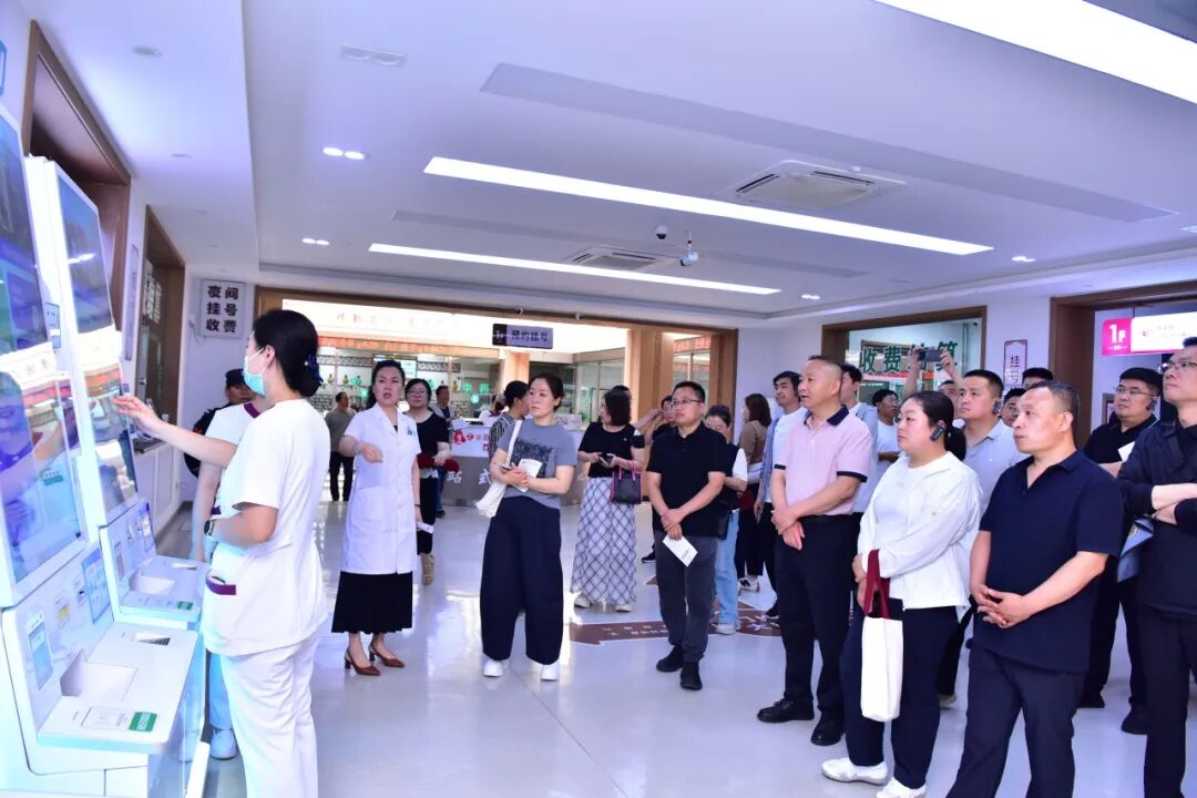临汾市中医药传承创新发展示范项目考察团莅临我院交流学习