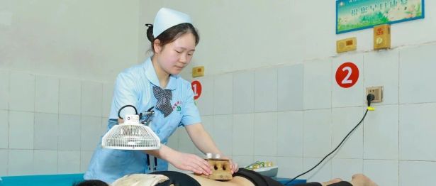 【人医榜样】扎根基层守初心 以爱为帆护健康——记合江县人民医院医共体优秀护士税佳