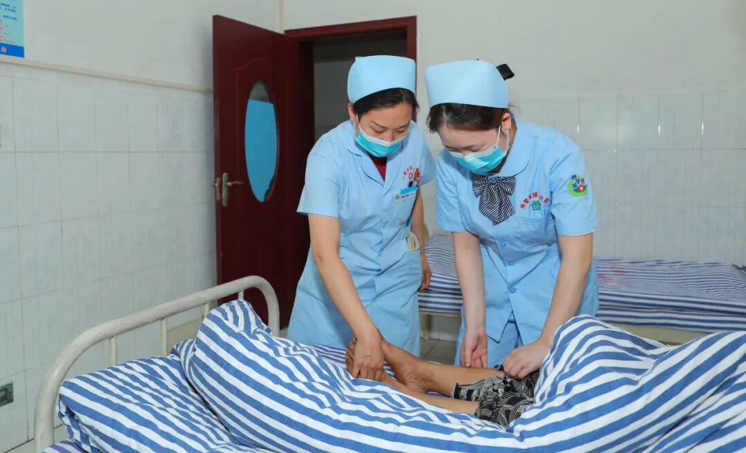 【人医榜样】扎根基层守初心 以爱为帆护健康——记合江县人民医院医共体优秀护士税佳