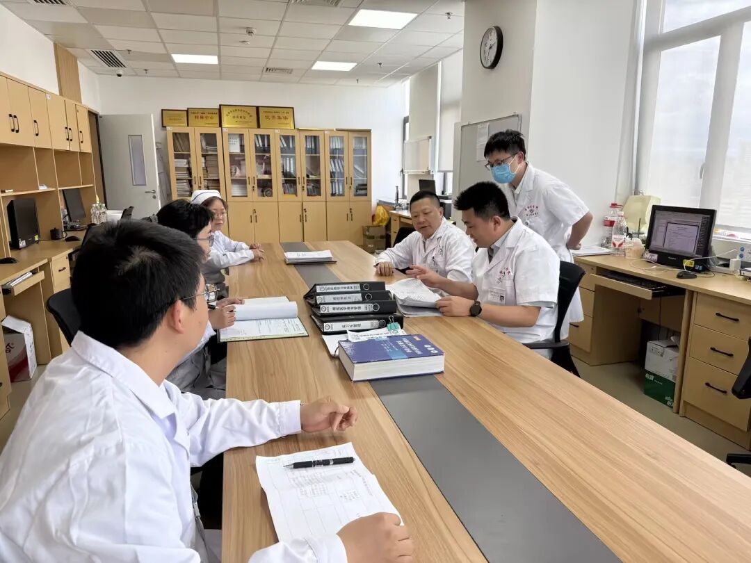 【质量安全管理】二附院常态化开展院领导带队深入临床科室督导医疗质量安全工作