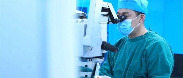 57 岁阿姨眼压急剧飙升，国文眼科急诊手术成功「减压」