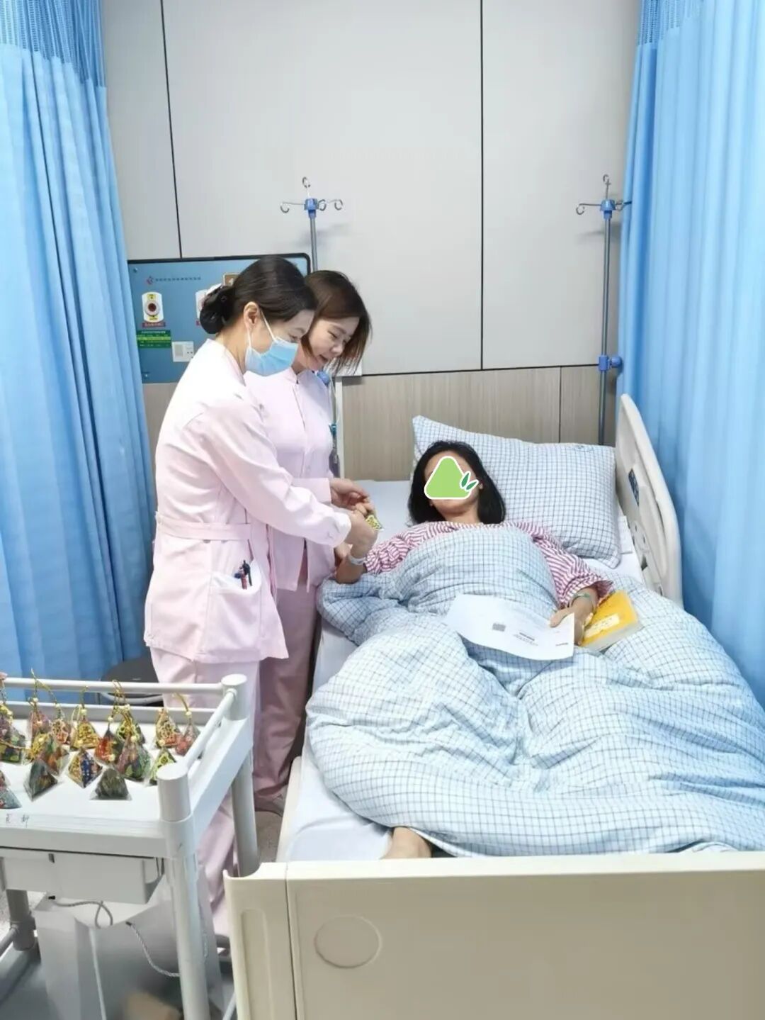深圳市妇幼保健院中医科举办端午节人文关怀活动