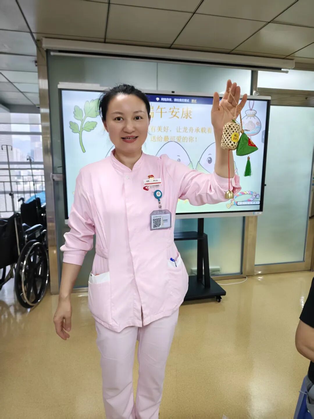 深圳市妇幼保健院妇科一区举办端午节人文关怀及科普活动