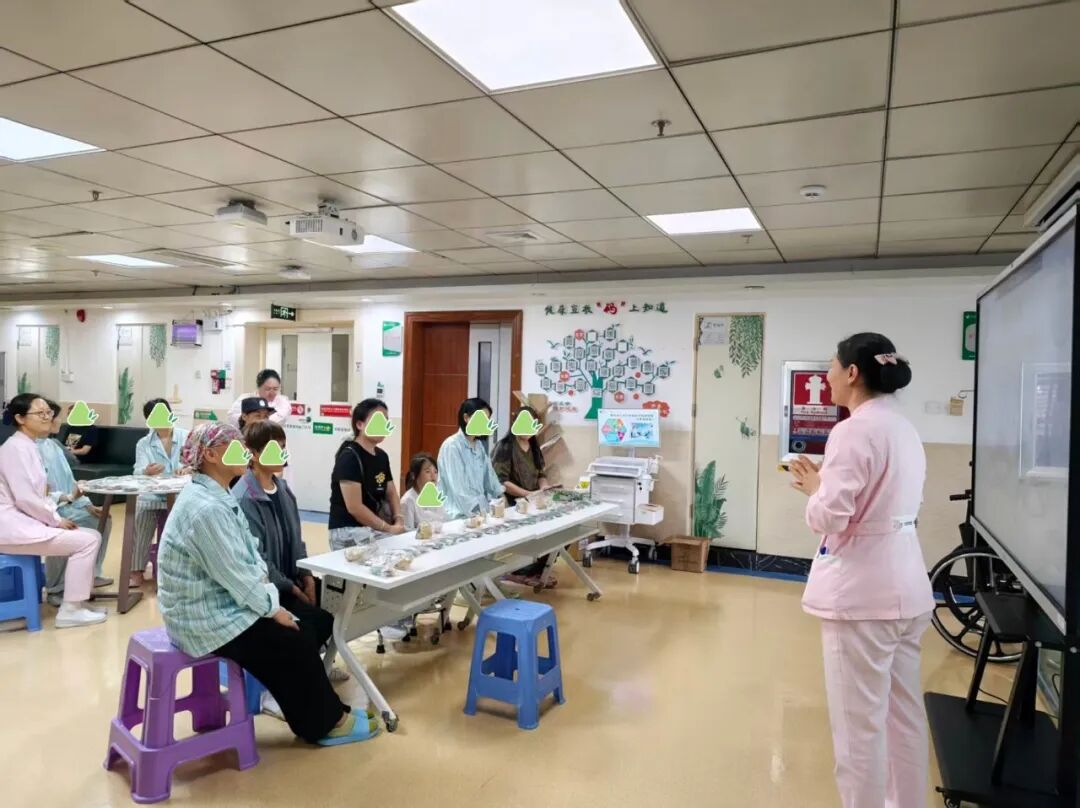 深圳市妇幼保健院妇科一区举办端午节人文关怀及科普活动