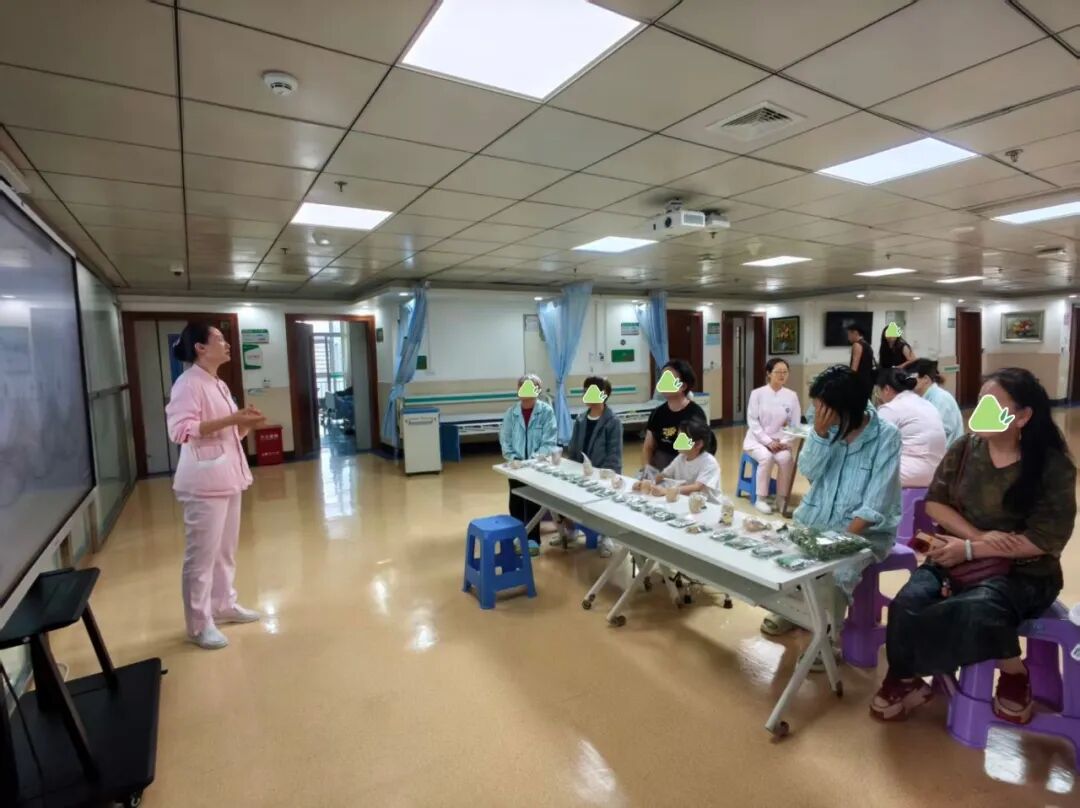 深圳市妇幼保健院妇科一区举办端午节人文关怀及科普活动