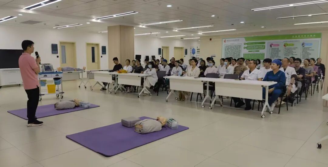 深圳市妇幼保健院 2026 年院级「三基」心肺复苏专项培训及考核圆满完成