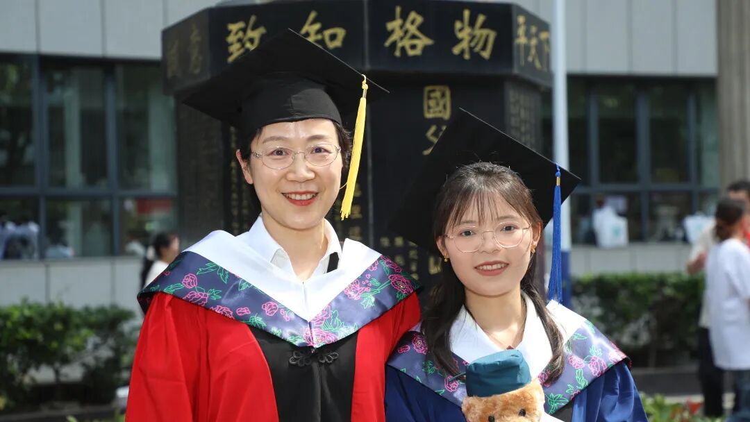 逐梦行医路 启航新征程 ——湖北省第三人民医院举行2026届住培学员结业暨临床医学专业硕士研究生毕业典礼