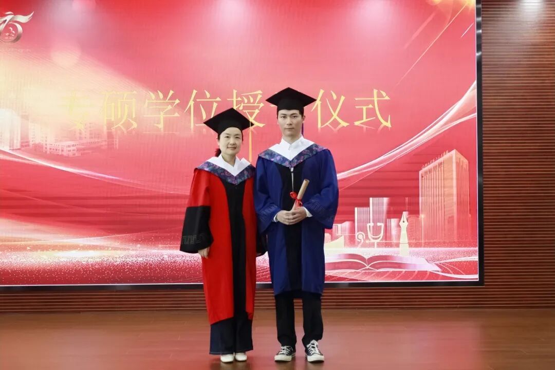 逐梦行医路 启航新征程 ——湖北省第三人民医院举行2026届住培学员结业暨临床医学专业硕士研究生毕业典礼