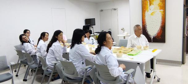 「三名工程」专家孔北华教授莅临深圳市妇幼保健院指导并开展妇科肿瘤病例分享讨论