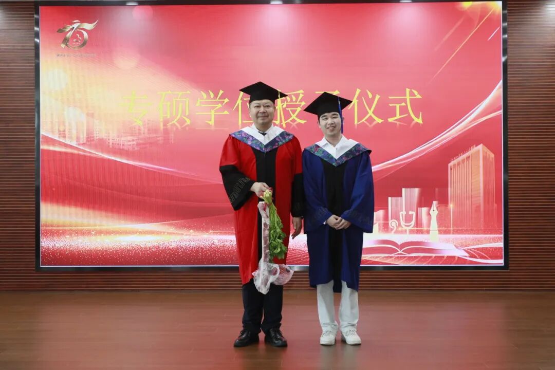 逐梦行医路 启航新征程 ——湖北省第三人民医院举行2026届住培学员结业暨临床医学专业硕士研究生毕业典礼