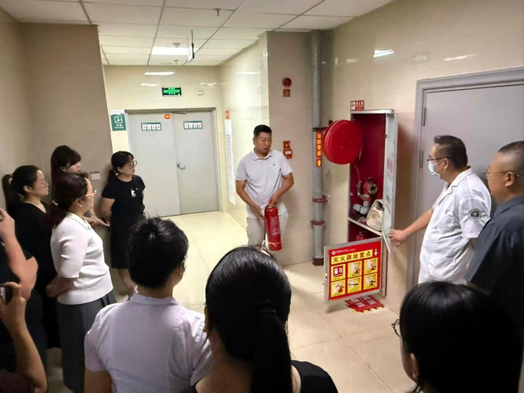 河科大二附院机关党总支开展“安全生产月”主题党日活动