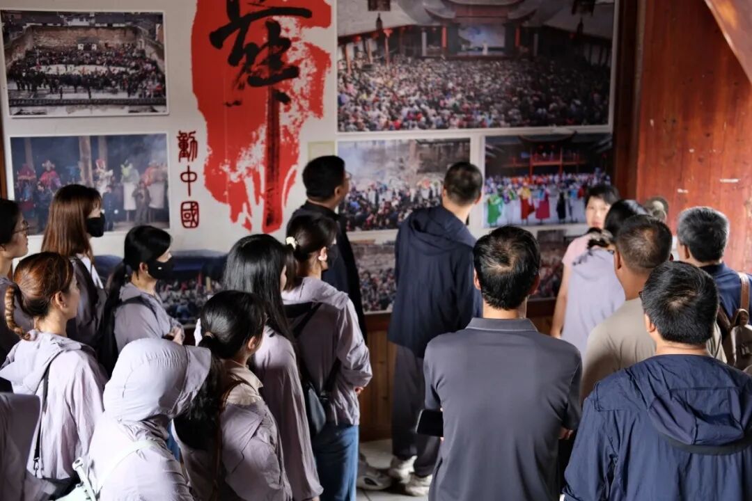 党徽映红途 医者忆初心|黄山华泽医院党总支赴浙皖特委旧址开展七一主题教育活动