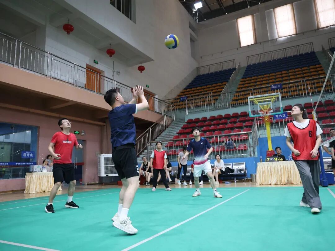 以球聚力，以赛促融——湘潭市第一人民医院2026年职工气排球比赛圆满落幕