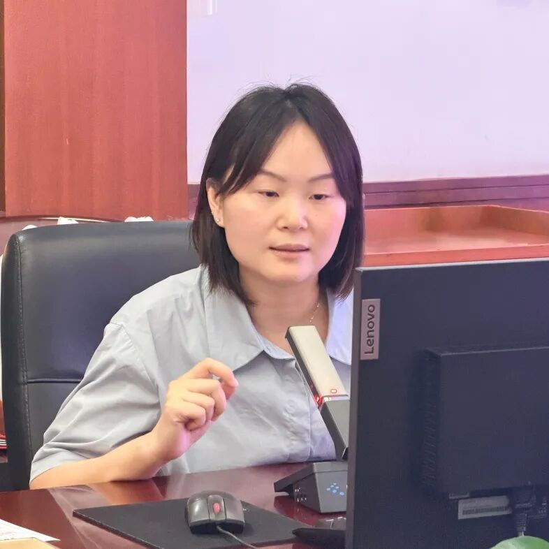 深圳市妇幼保健院举行援疆、省内医疗队员凯旋座谈会
