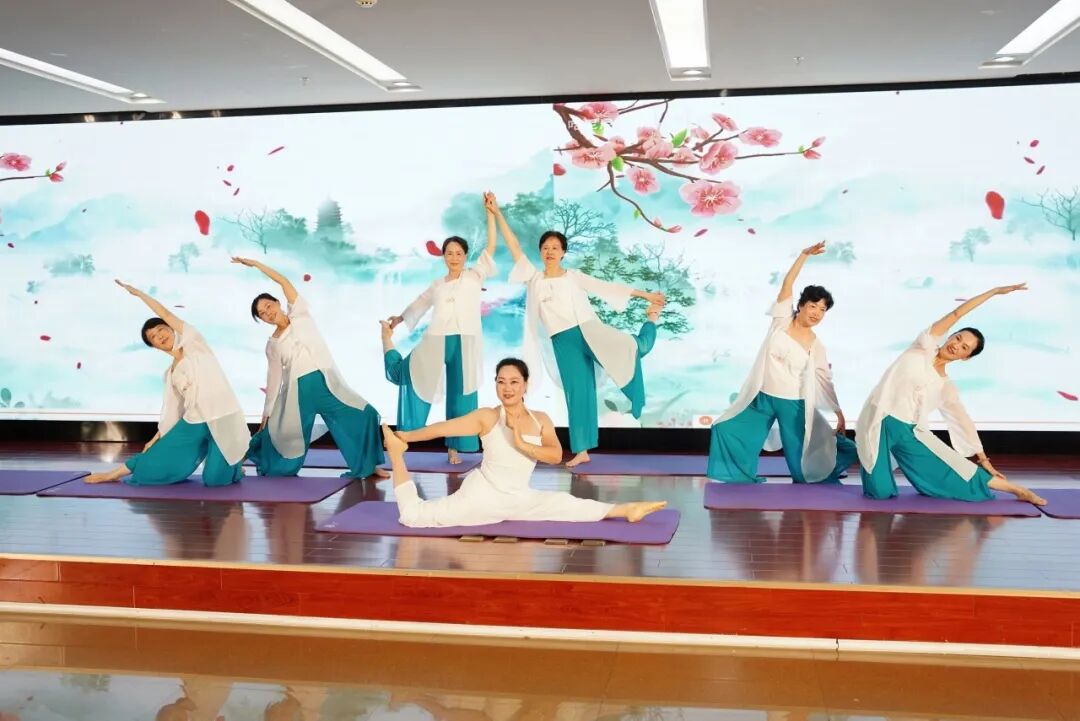 建党节特辑 | 正兴医院庆祝建党 105 周年暨表彰文艺汇演圆满落幕