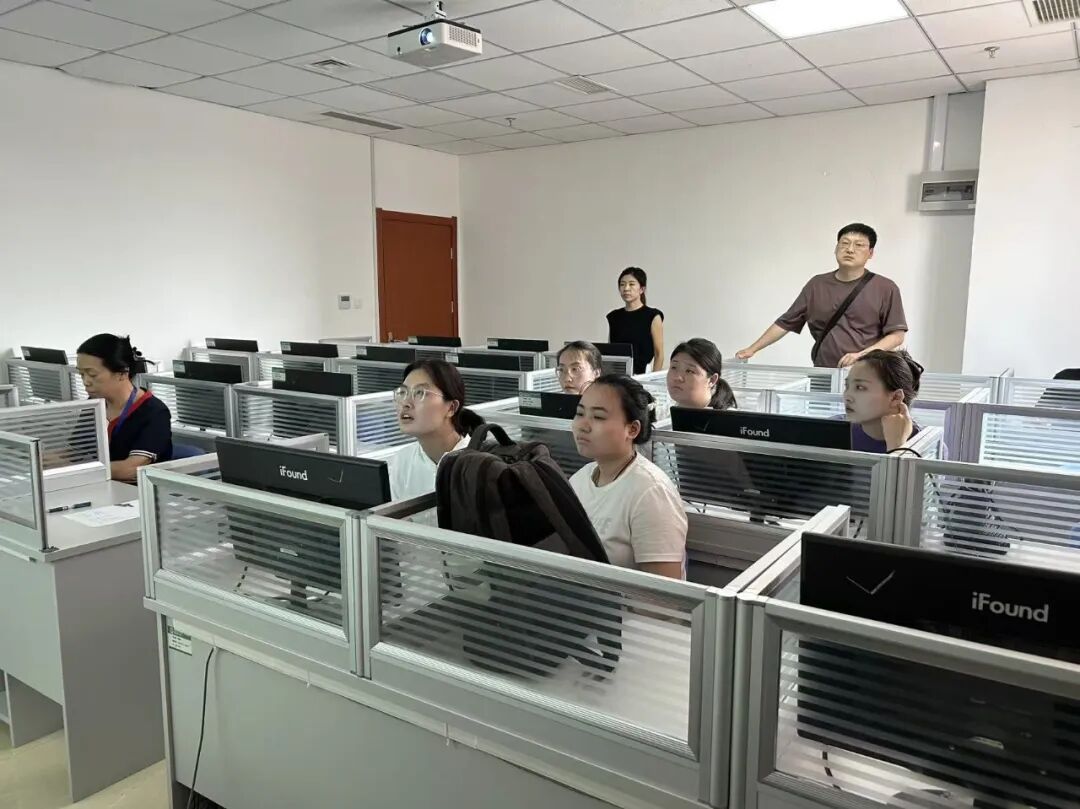 一载耕耘架心桥，万千诉求落实处 | 河科大二附院客服中心用心倾听每一位患者心声