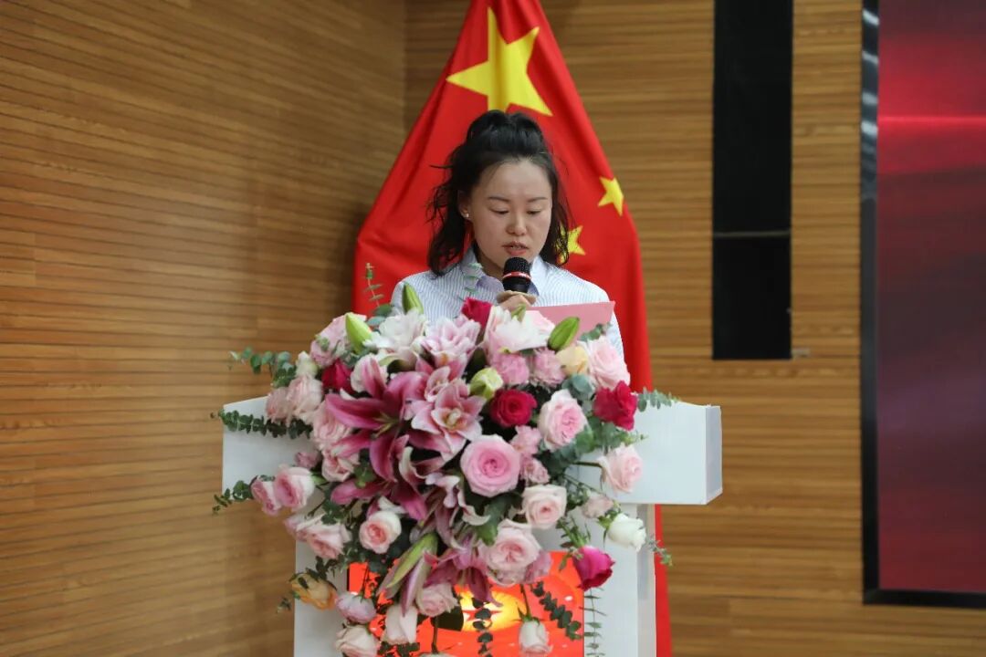 红心向党 医心为民——西藏阜康医院党委召开庆祝中国共产党成立 105 周年暨「七一」表彰大会