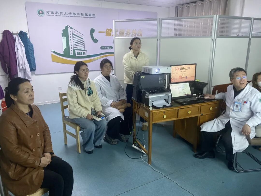 一载耕耘架心桥，万千诉求落实处 | 河科大二附院客服中心用心倾听每一位患者心声