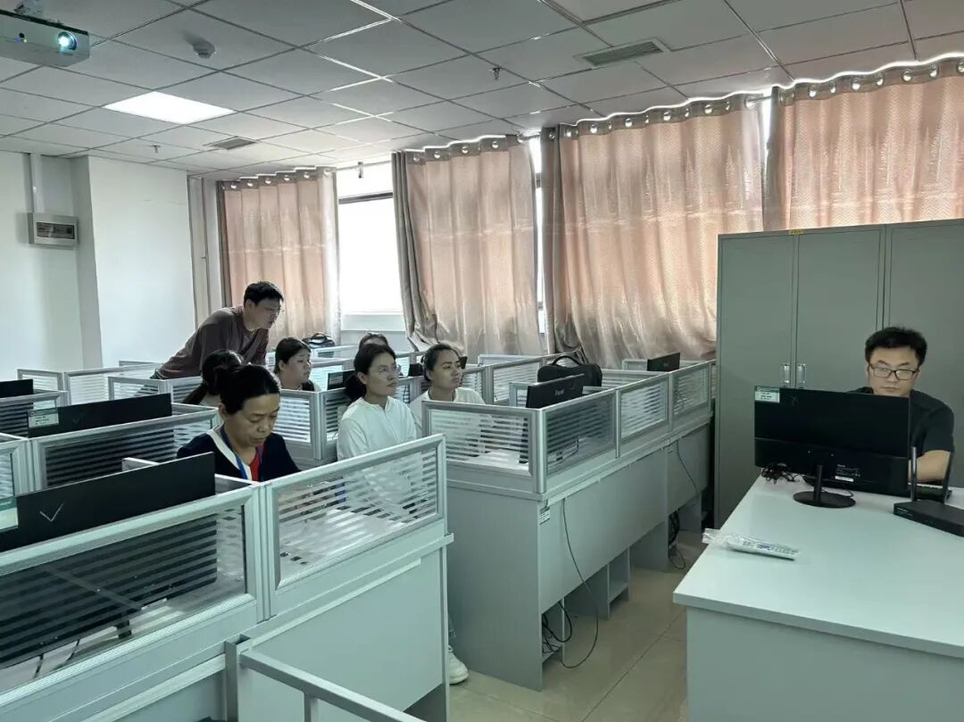 一载耕耘架心桥，万千诉求落实处 | 河科大二附院客服中心用心倾听每一位患者心声
