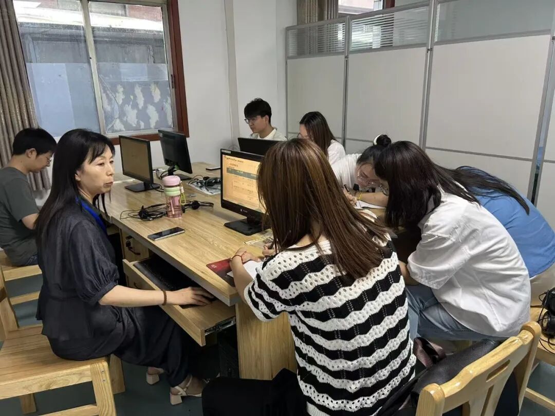 一载耕耘架心桥，万千诉求落实处 | 河科大二附院客服中心用心倾听每一位患者心声