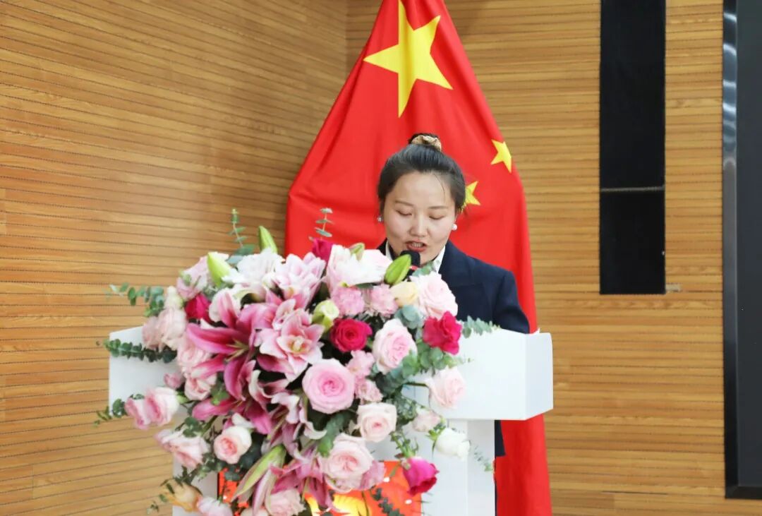 红心向党 医心为民——西藏阜康医院党委召开庆祝中国共产党成立 105 周年暨「七一」表彰大会