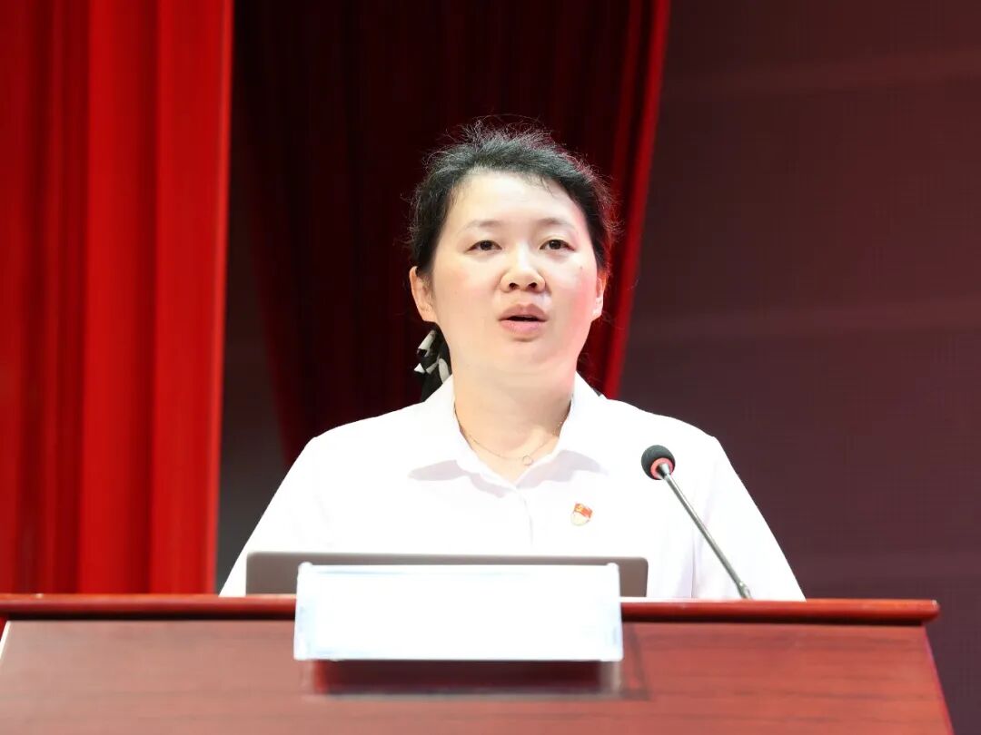 致敬榜样力量 书香涵养初心——我院召开庆祝中国共产党成立 105 周年暨「两优一先」表彰大会、「书香一医」读书分享会