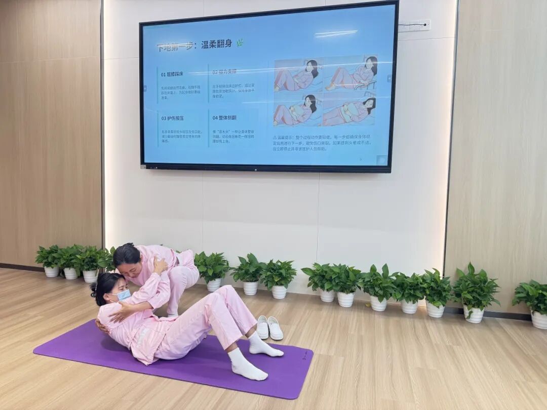 深圳市妇幼保健院产科开展孕妇学校新增讲师试讲选拔活动
