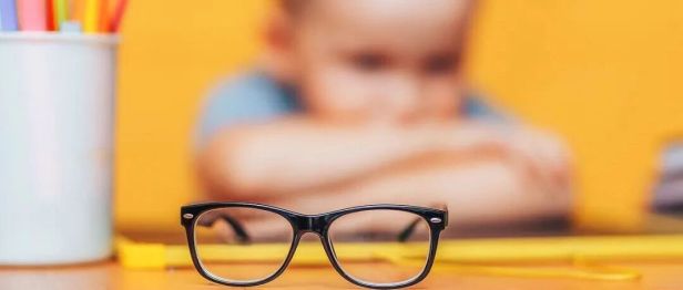 远视储备不足 = 马上近视？抓住暑期黄金期，守住孩子「视力存款」