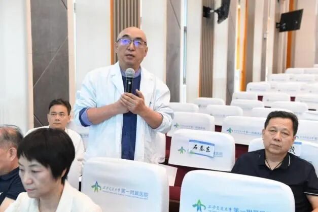 交大一附院召开2026年度重点任务中期考核答辩会