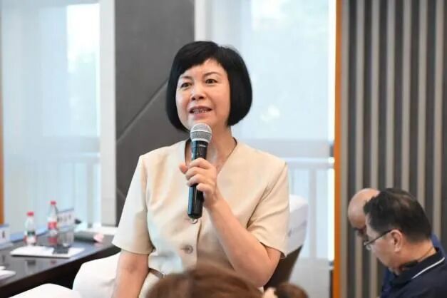 交大一附院召开2026年度重点任务中期考核答辩会