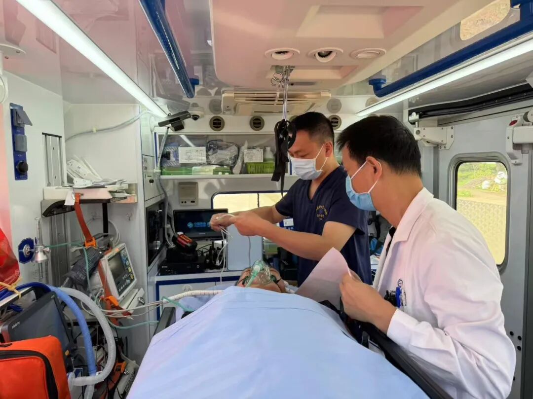广西医科大学第一附属医院医疗队驰援横州防汛救灾一线