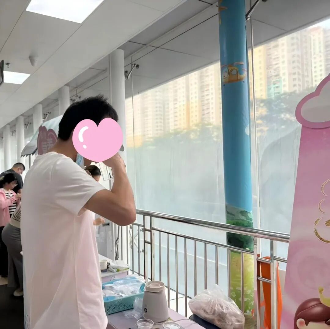 深圳市妇幼保健院福强院区门诊开展准爸爸糖水挑战体验暨糖耐量试验宣教活动