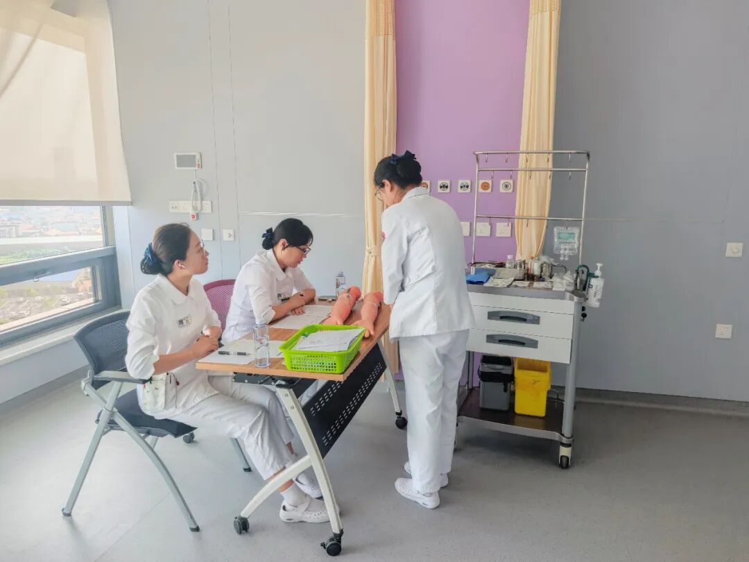 淬炼专业功底，守护护理初心 | 燕达陆道培医院护理部圆满完成半年度护理分层级考核工作