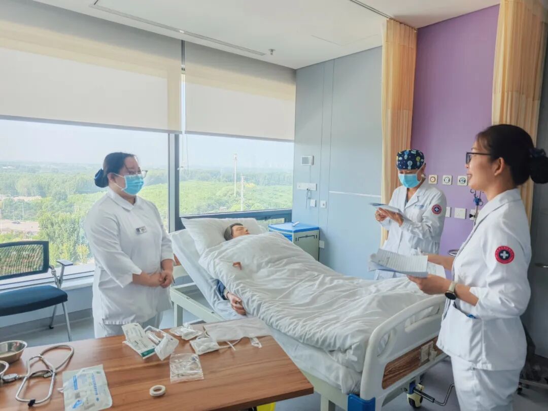 淬炼专业功底，守护护理初心 | 燕达陆道培医院护理部圆满完成半年度护理分层级考核工作