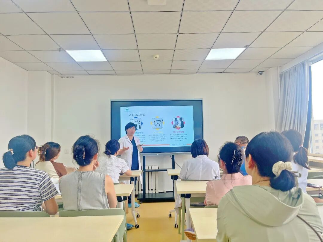 住院医师规范化培训丨精进床旁教学技能  夯实住培带教根基——本溪市中心医院内科住培基地成功举办2026年度师资教学工作坊