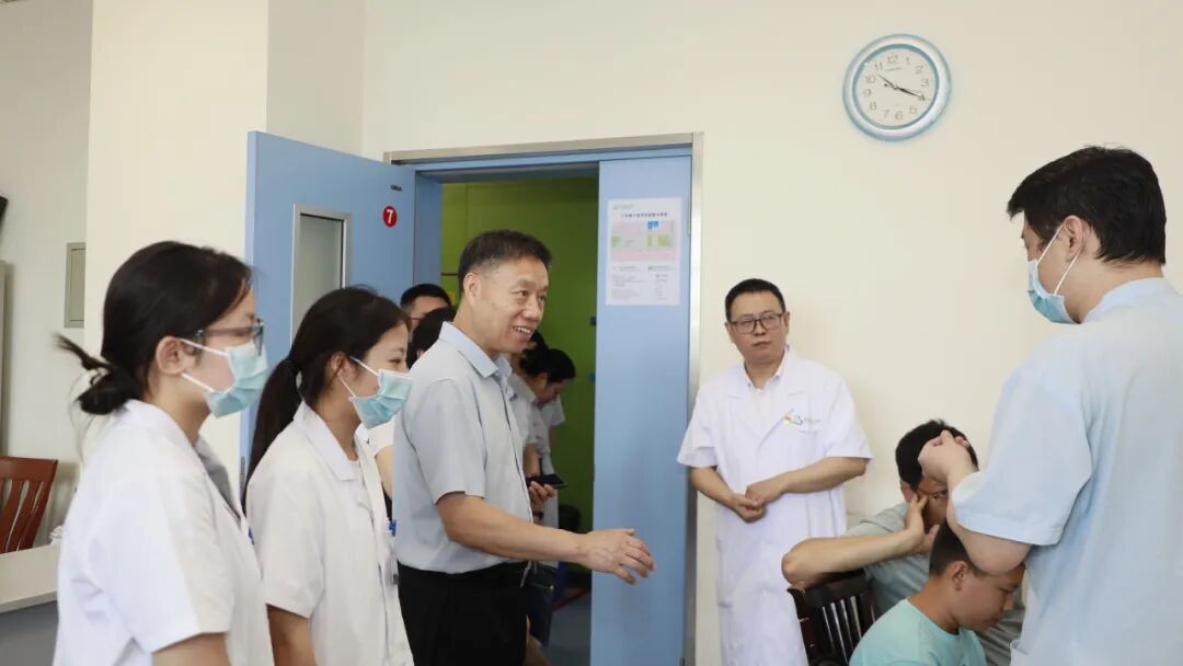 情暖童心 助力前行——2026年度湖北省“阳光伴我行”集善明门儿童轮椅捐赠仪式暖心启幕
