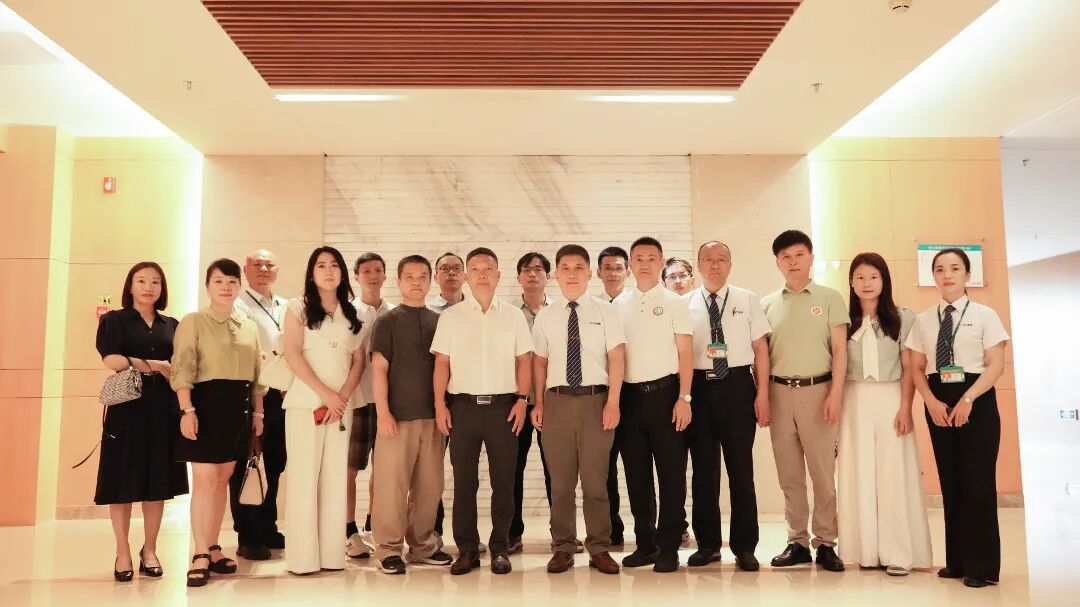 聚力商企健康服务 共建暖心医疗保障——东莞市海南商会及多商协会代表到访台心医院共商合作
