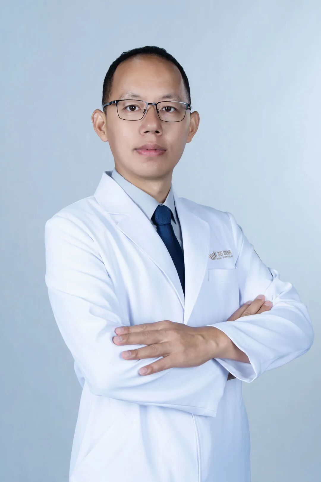腔镜微创技术再升级,甲乳外科专家李小龙加入和祐医院