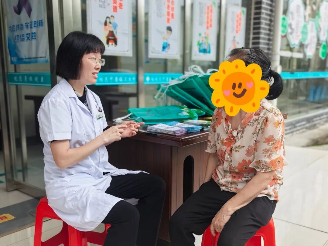【协作组在基层】二附院孕产康一体化协作组走进中庸镇开展义诊活动