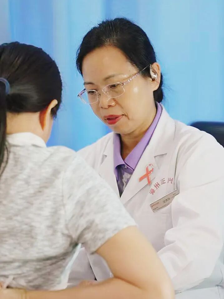漳州前列,百例无痕 | 吴秀萍的乳腺腔镜“美学”