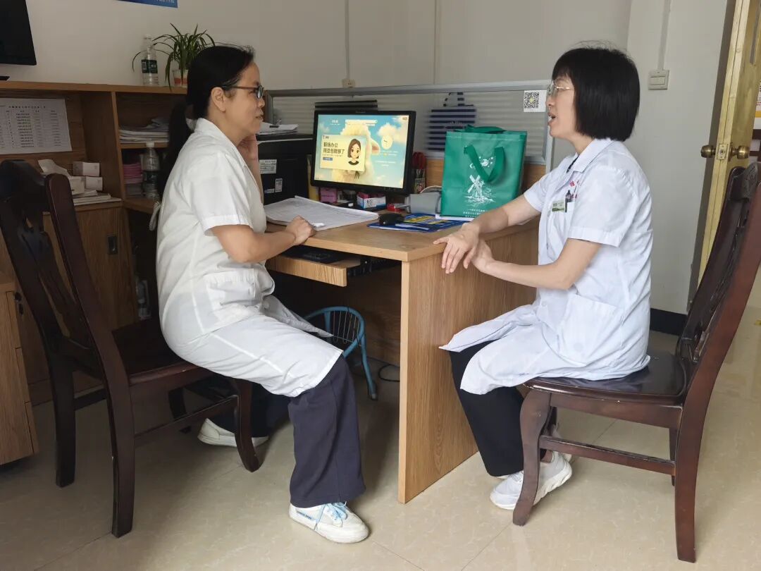 【协作组在基层】二附院孕产康一体化协作组走进中庸镇开展义诊活动