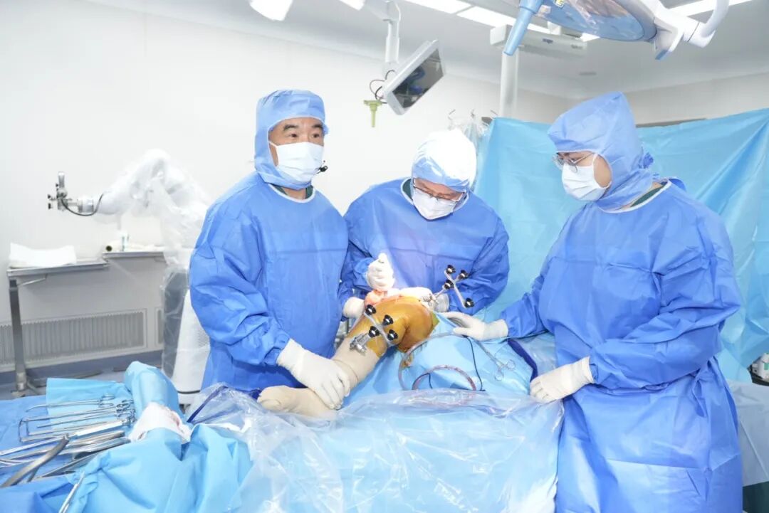 圆满收官!创两项佛山首例,第四届大湾区“和祐之声”运动医学学术会议顺利召开