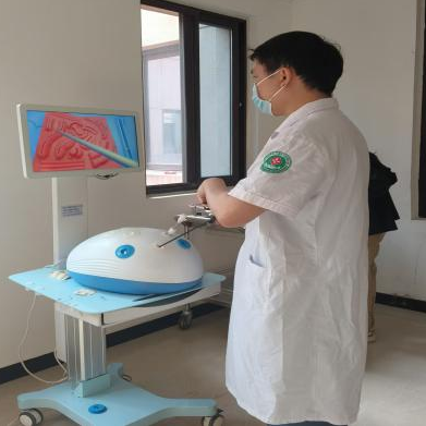 精研微创技艺 以赛淬炼匠心——河科大二附院腔镜技能培训班暨技能竞赛圆满落幕