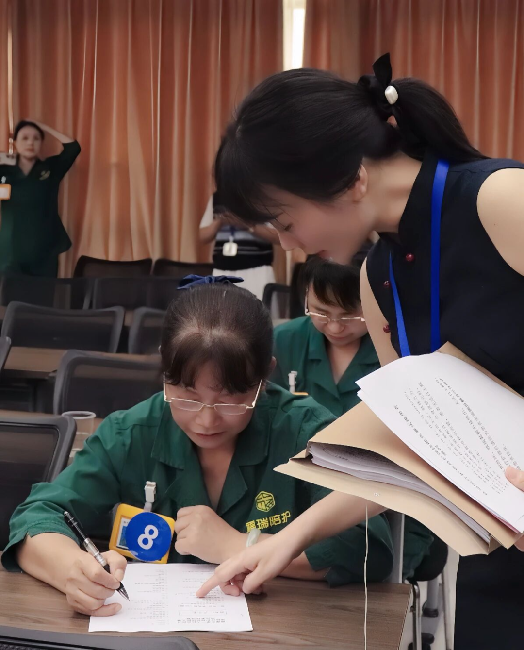 以赛强技，以爱护航——湘潭市第一人民医院首届医疗护理员技能大赛圆满举行