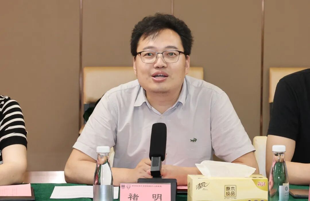 院校携手，写好“人工智能+”的加号