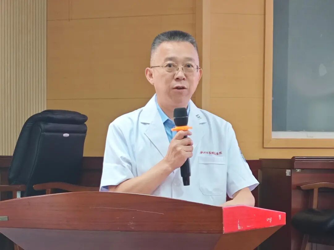 先锋领航 为爱挽袖——西安市第三医院2026年无偿献血月活动圆满启动
